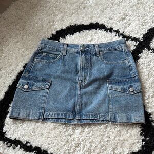 Aritzia 90s mid-rise cargo mini skirt  Blue Denim